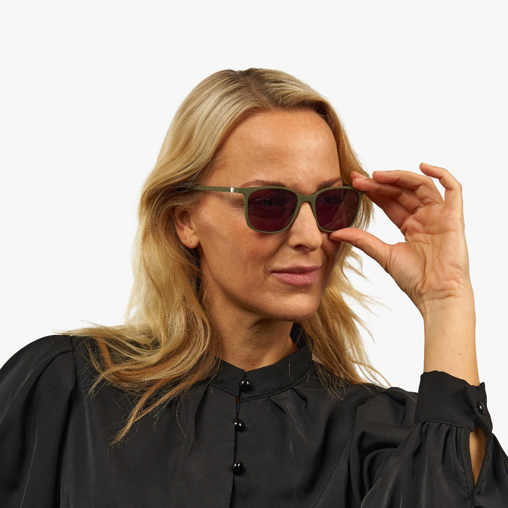 Women's Riley Dark Army Zonnebrillen - Luxreaders.be